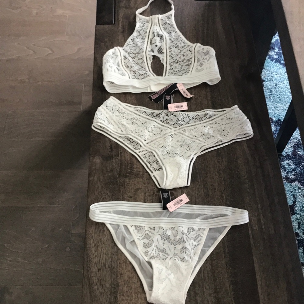 BRAND NEW WITH TAGS VS BRALETTE & MATCHING BOTTOMS